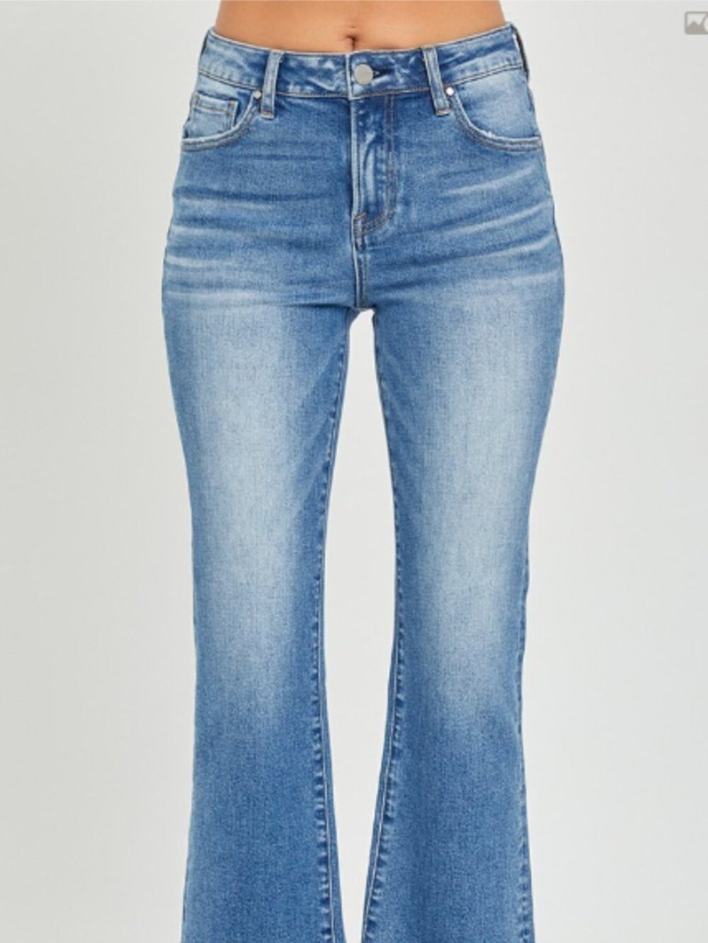 RISEN JEANS- Mid Rise cropped Flared Dark